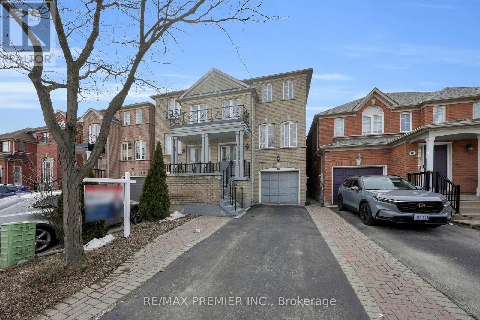12 Yellowood Circle, Vaughan, Ontario  L4J 8L9 - Photo 8 - N12920830