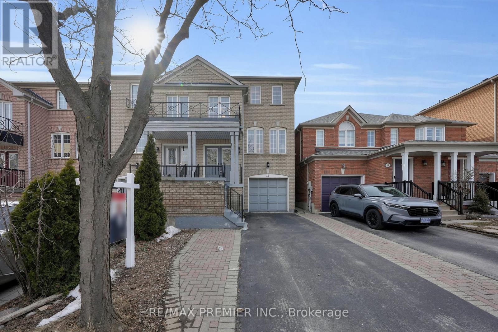12 Yellowood Circle, Vaughan, Ontario  L4J 8L9 - Photo 9 - N12920830