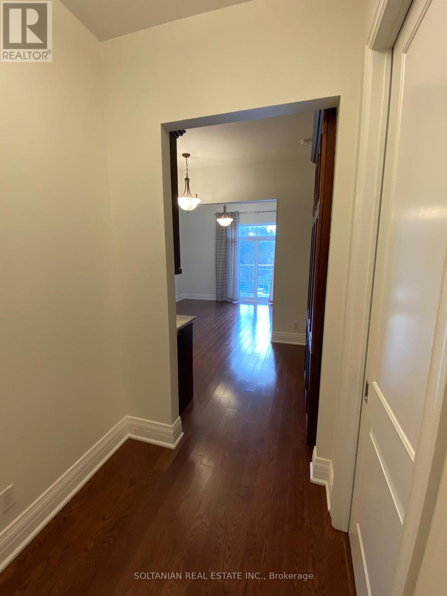 425 - 80 Burns Boulevard, King, Ontario  L7B 0B3 - Photo 17 - N12920836