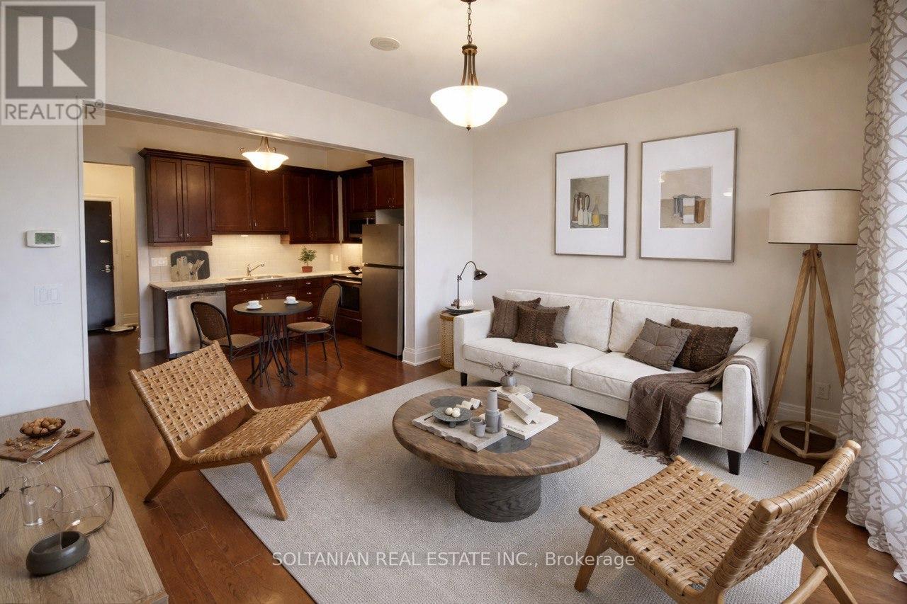 425 - 80 Burns Boulevard, King, Ontario  L7B 0B3 - Photo 8 - N12920836