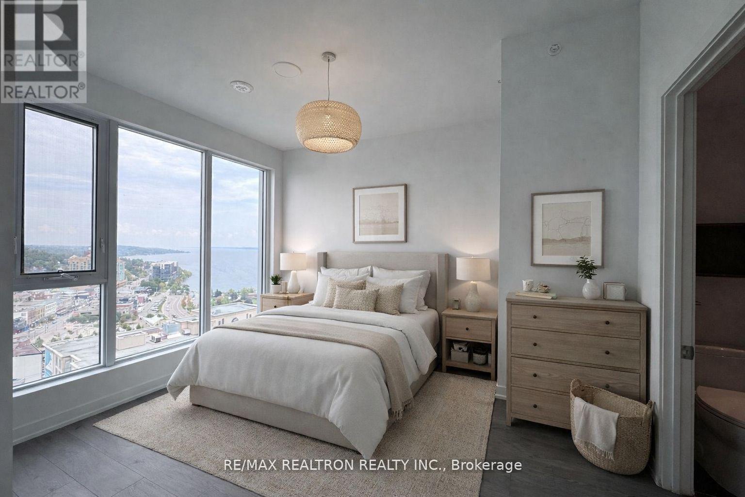 2506 - 39 Mary Street, Barrie, Ontario  L4N 1S9 - Photo 3 - S12920878