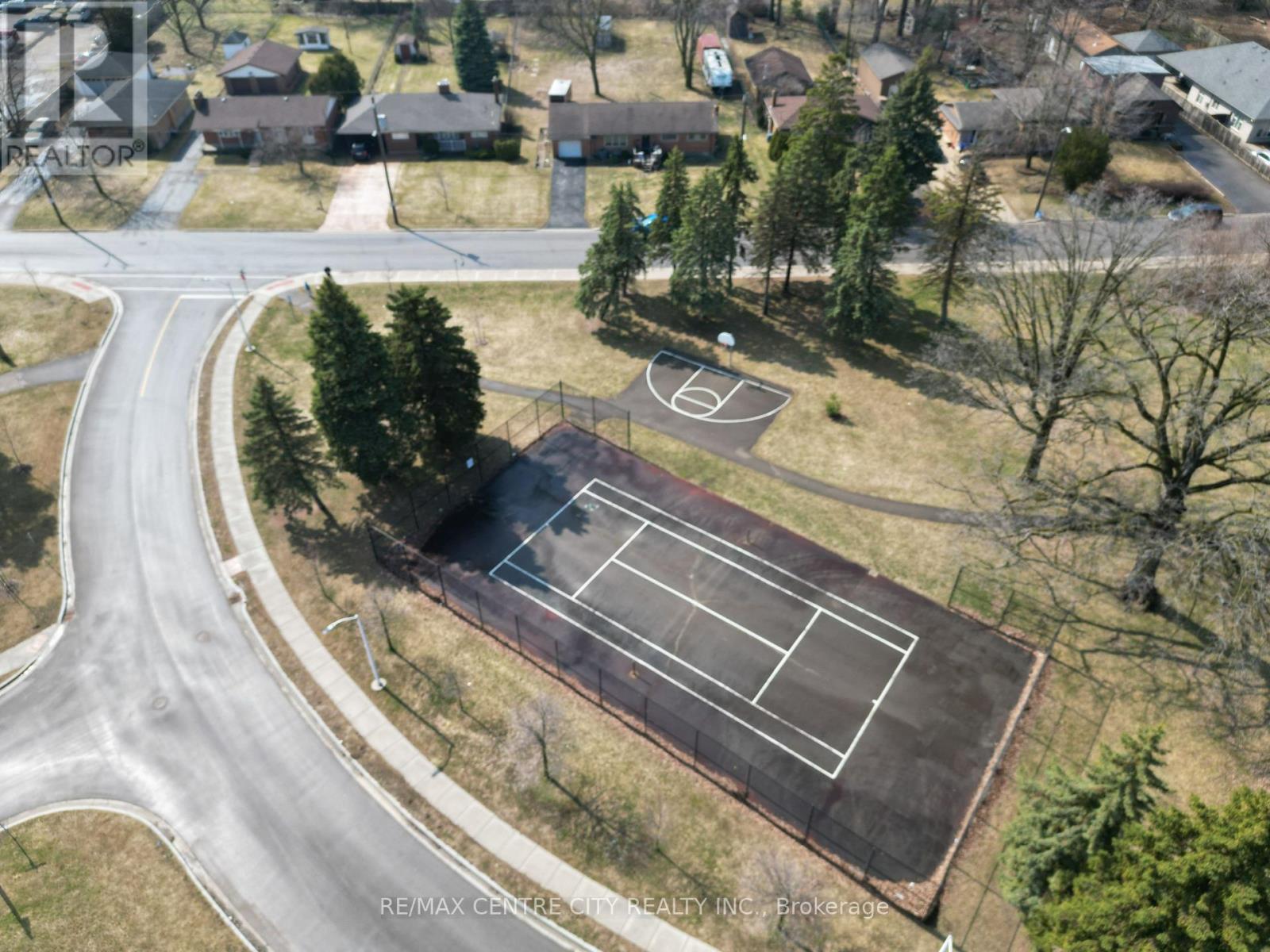 25 Wistow Street, London East, Ontario  N5Y 1C9 - Photo 49 - X12917808