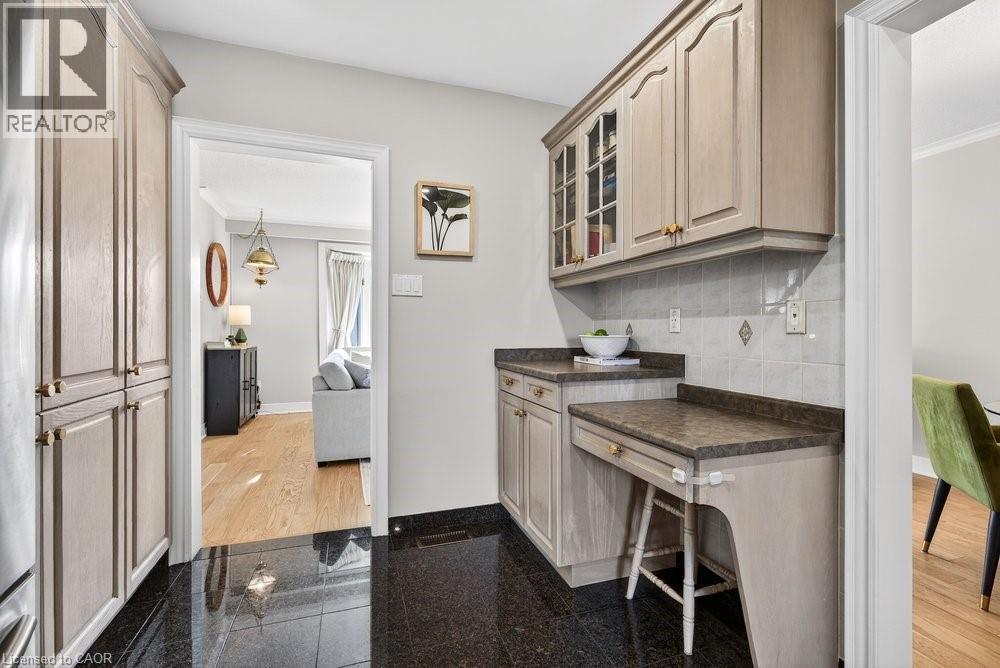 1525 Holburne Road, Mississauga, Ontario  L5E 2L7 - Photo 21 - 40814648