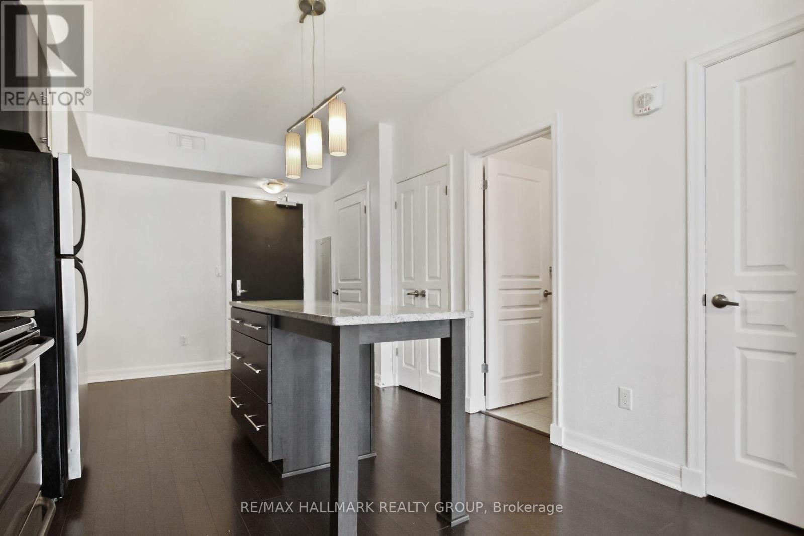 814 - 238 Besserer Street, Ottawa, Ontario  K1N 6B1 - Photo 6 - X12919262