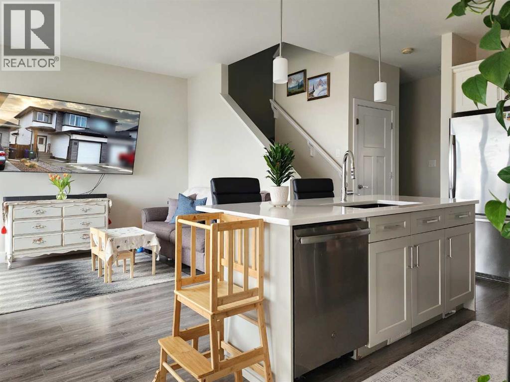 237 Crocus Terrace W, Lethbridge, Alberta  T1J 5L7 - Photo 10 - A2293293