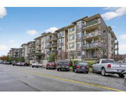 100 45893 CHESTERFIELD AVENUE|Chilliwack Downtown, Chilliwack, British Columbia