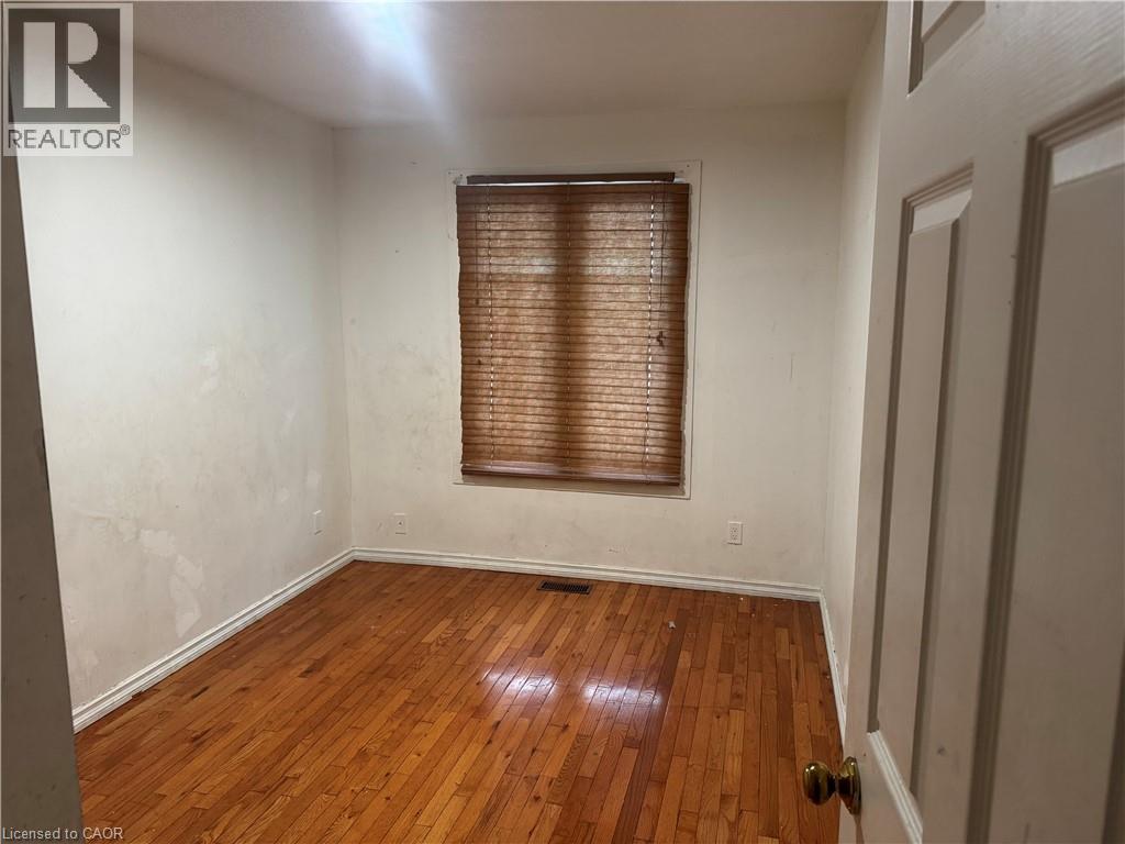 23 Westchester Drive Unit# Upper, Kitchener, Ontario  N2B 3T1 - Photo 15 - 40815157