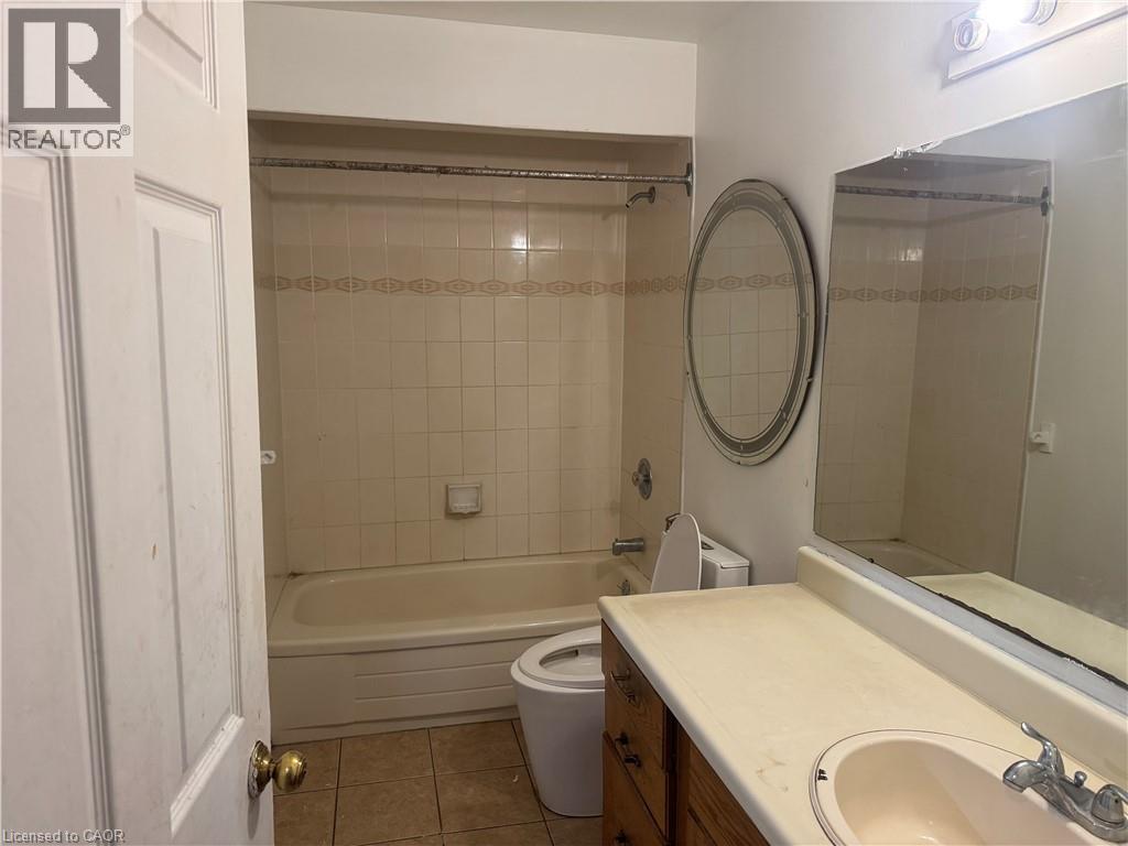 23 Westchester Drive Unit# Upper, Kitchener, Ontario  N2B 3T1 - Photo 10 - 40815157