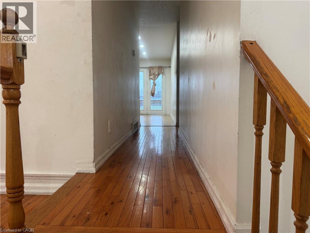 23 Westchester Drive Unit# Upper, Kitchener, Ontario  N2B 3T1 - Photo 4 - 40815157