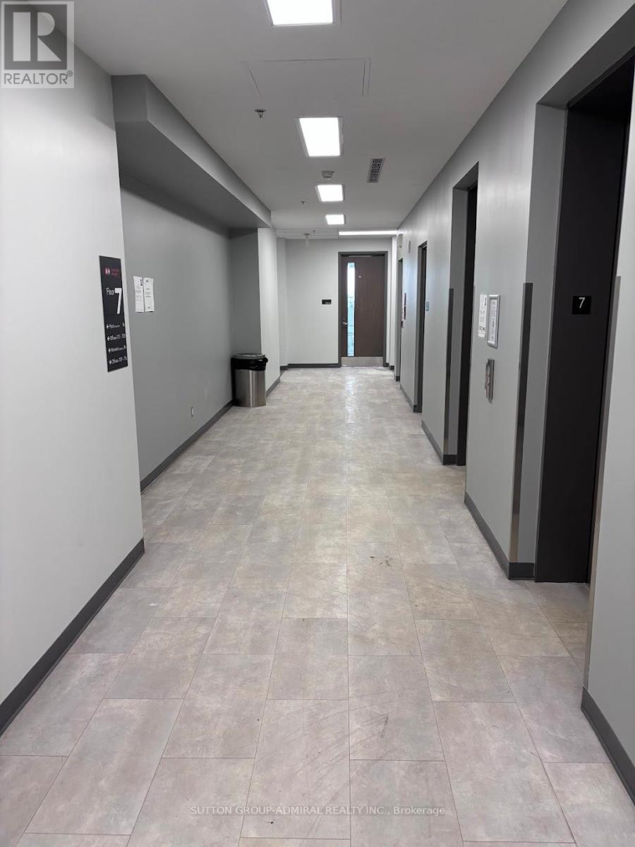 701 - 1275 Finch Avenue W, Toronto, Ontario  M3J 2B1 - Photo 10 - W12920772