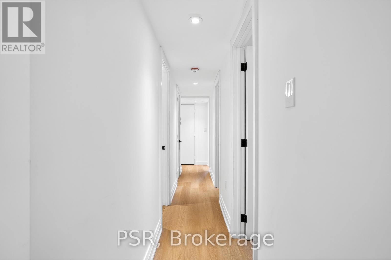 A - 218 Aileen Avenue, Toronto, Ontario  M6M 1G4 - Photo 13 - W12920774