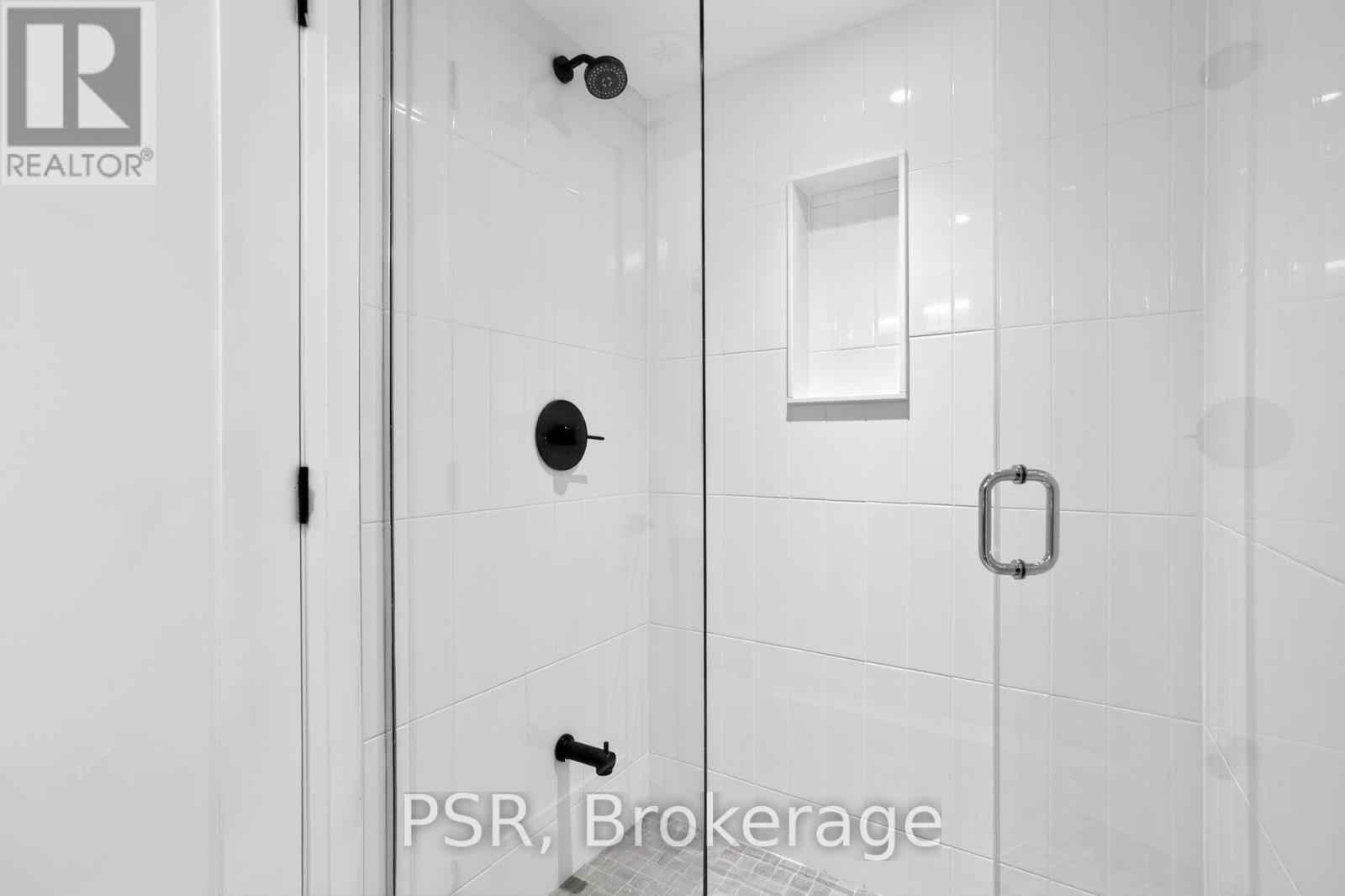 A - 218 Aileen Avenue, Toronto, Ontario  M6M 1G4 - Photo 20 - W12920774