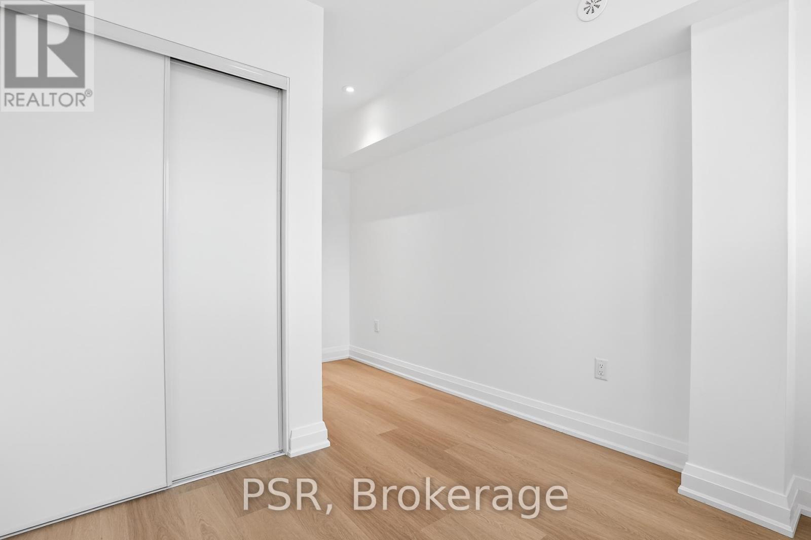 A - 218 Aileen Avenue, Toronto, Ontario  M6M 1G4 - Photo 28 - W12920774