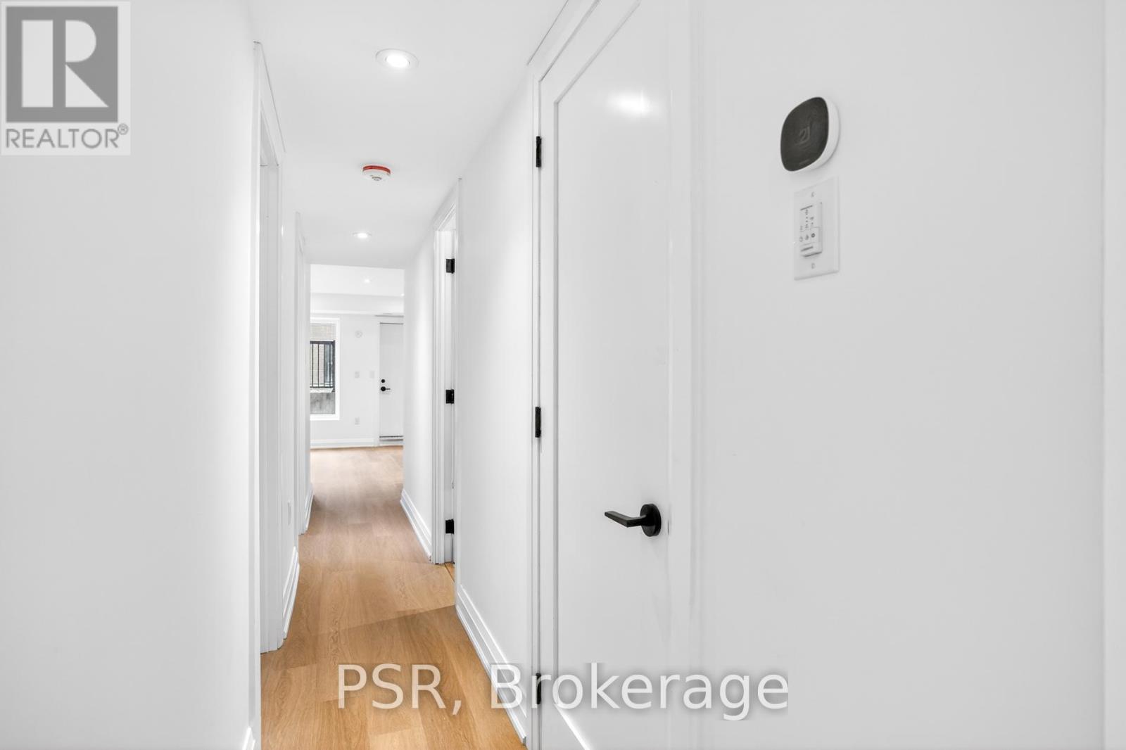 A - 218 Aileen Avenue, Toronto, Ontario  M6M 1G4 - Photo 30 - W12920774