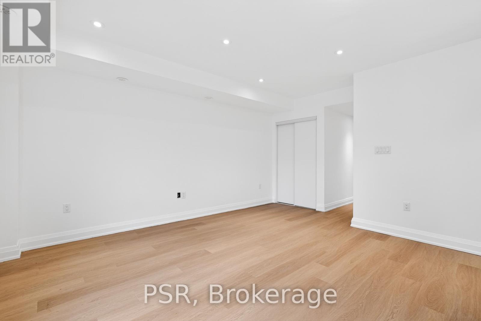 A - 218 Aileen Avenue, Toronto, Ontario  M6M 1G4 - Photo 4 - W12920774