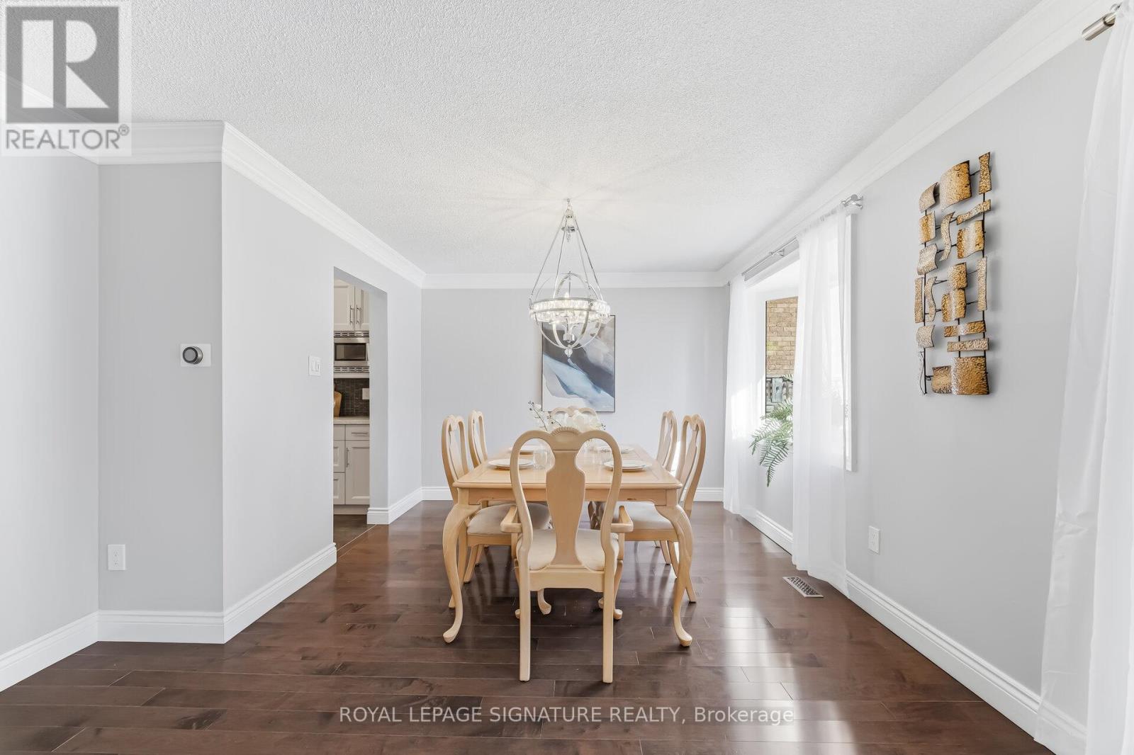 48 Evalene Court, Brampton, Ontario  L6Z 3A5 - Photo 21 - W12920784