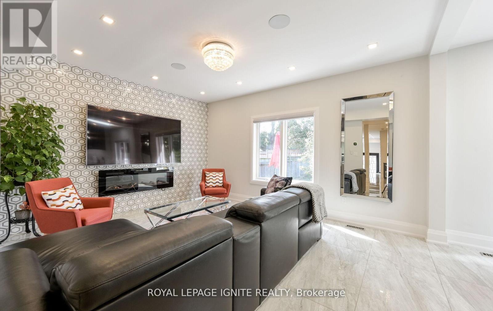 24 Christensen Avenue, Caledon, Ontario  L7E 2Y5 - Photo 12 - W12920786