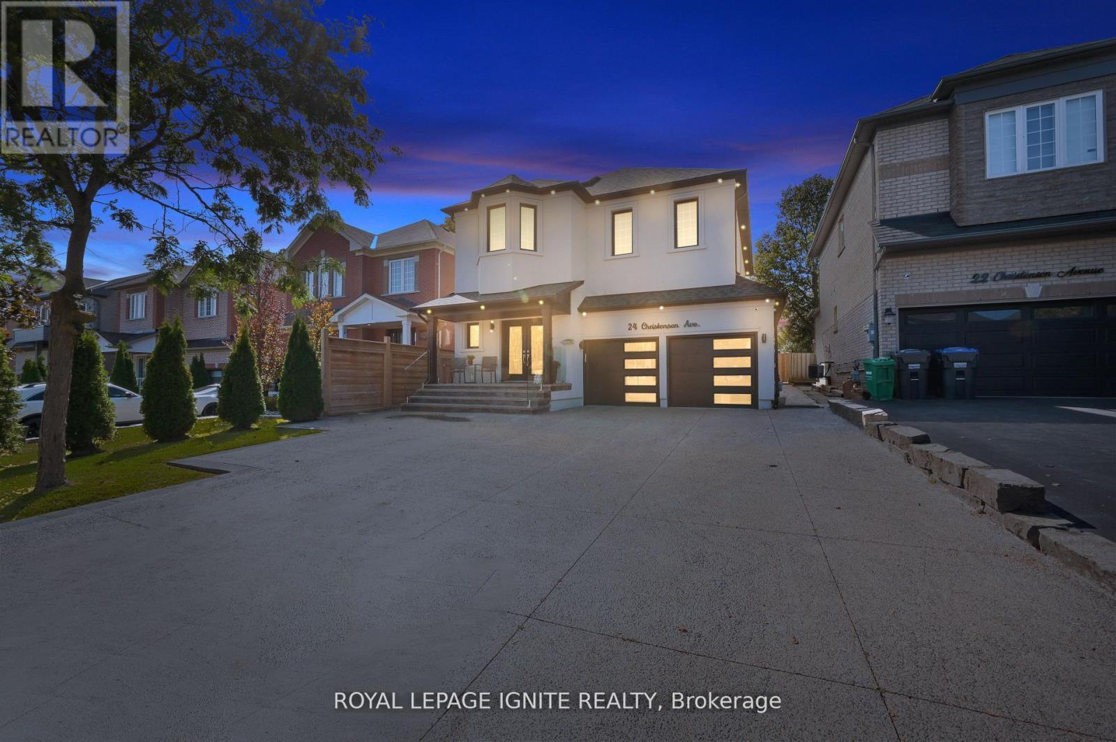 24 Christensen Avenue, Caledon, Ontario  L7E 2Y5 - Photo 2 - W12920786