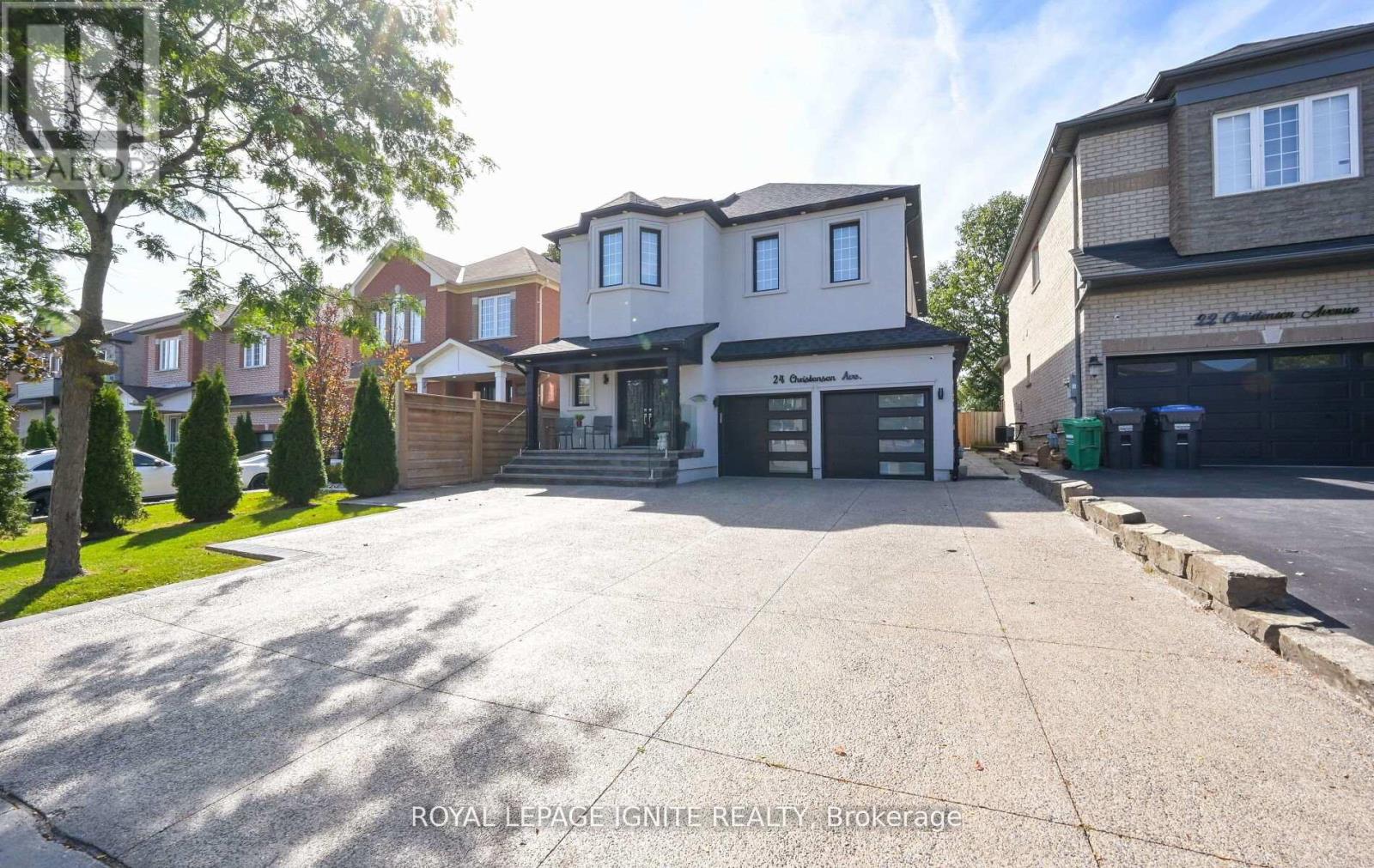 24 Christensen Avenue, Caledon, Ontario  L7E 2Y5 - Photo 3 - W12920786