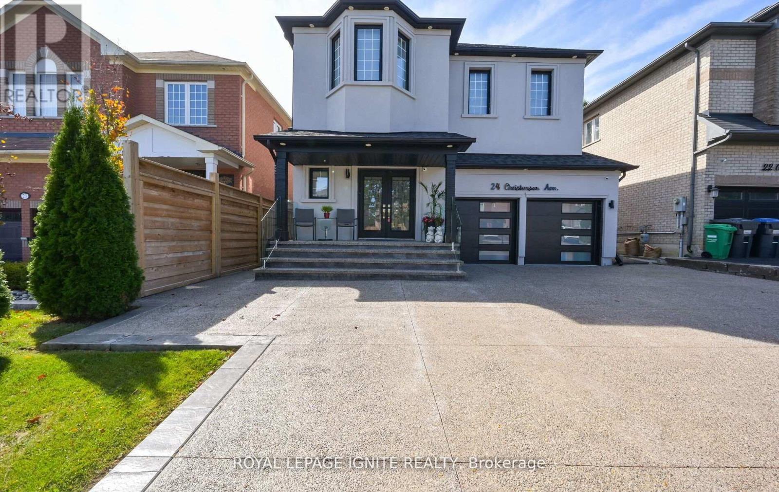 24 Christensen Avenue, Caledon, Ontario  L7E 2Y5 - Photo 5 - W12920786