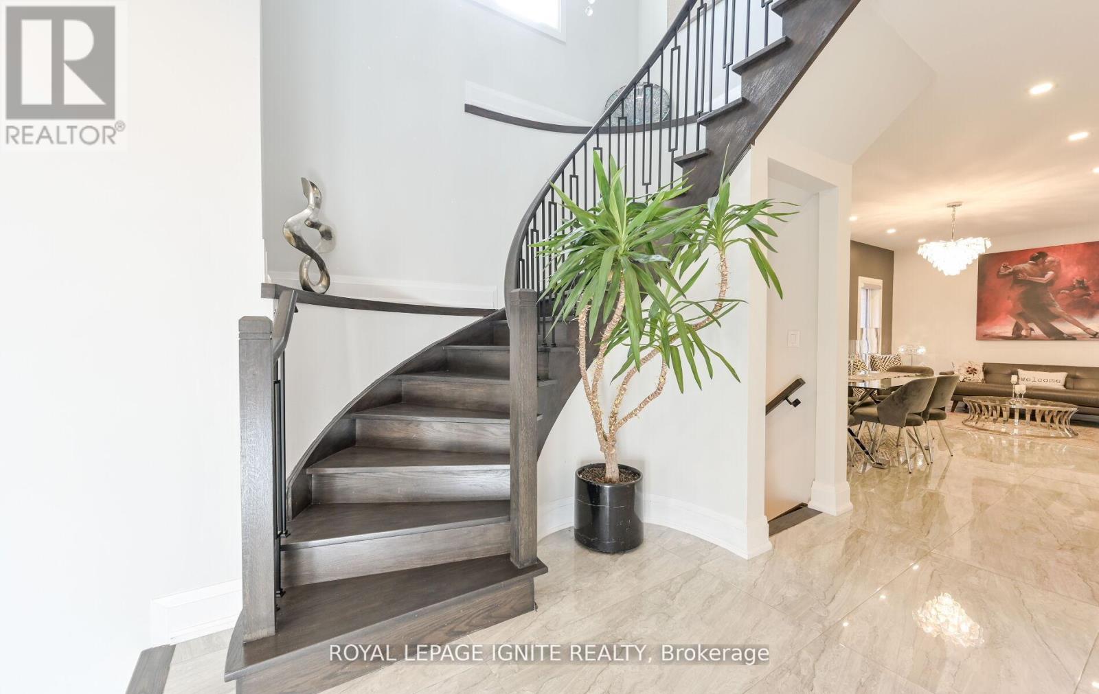 24 Christensen Avenue, Caledon, Ontario  L7E 2Y5 - Photo 9 - W12920786