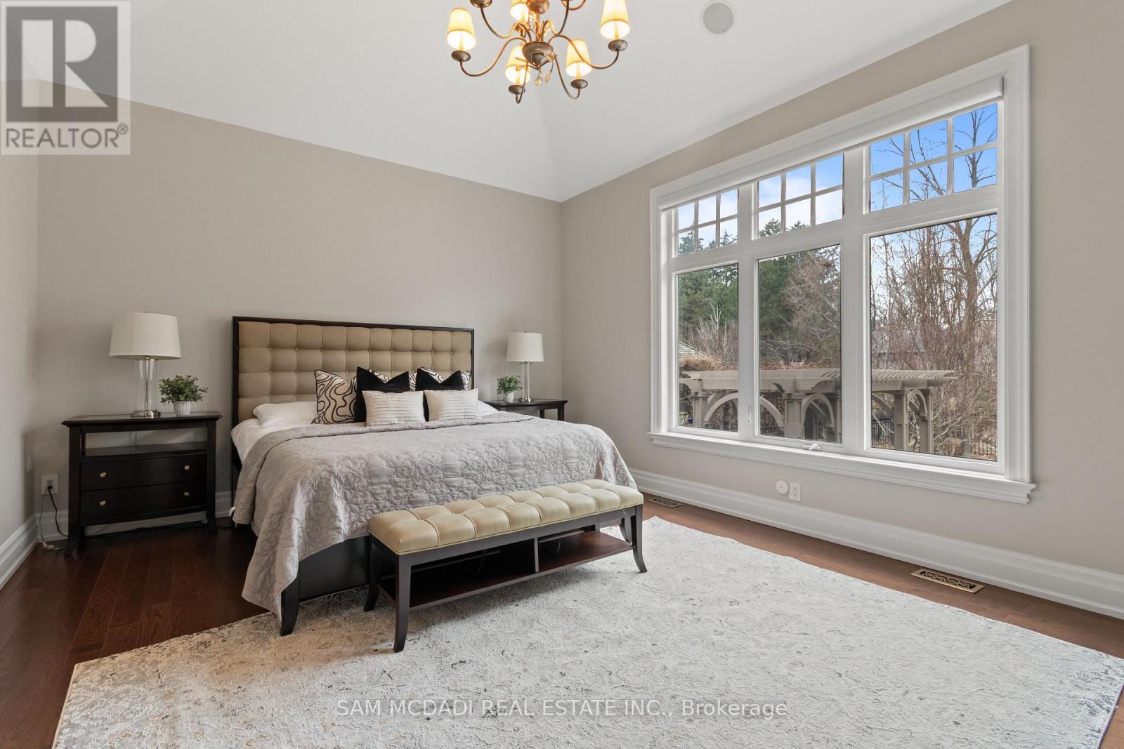 1857 Ivygate Court, Mississauga, Ontario  L5L 0A8 - Photo 21 - W12920792