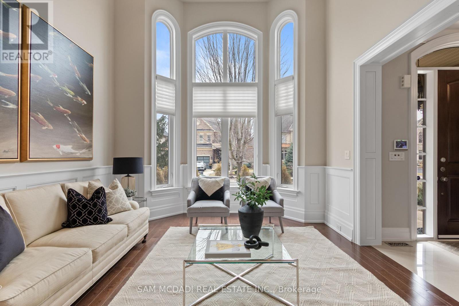 1857 Ivygate Court, Mississauga, Ontario  L5L 0A8 - Photo 3 - W12920792