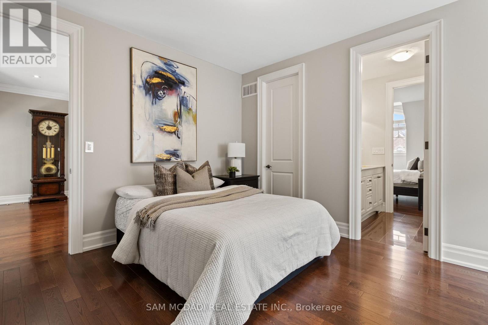 1857 Ivygate Court, Mississauga, Ontario  L5L 0A8 - Photo 35 - W12920792