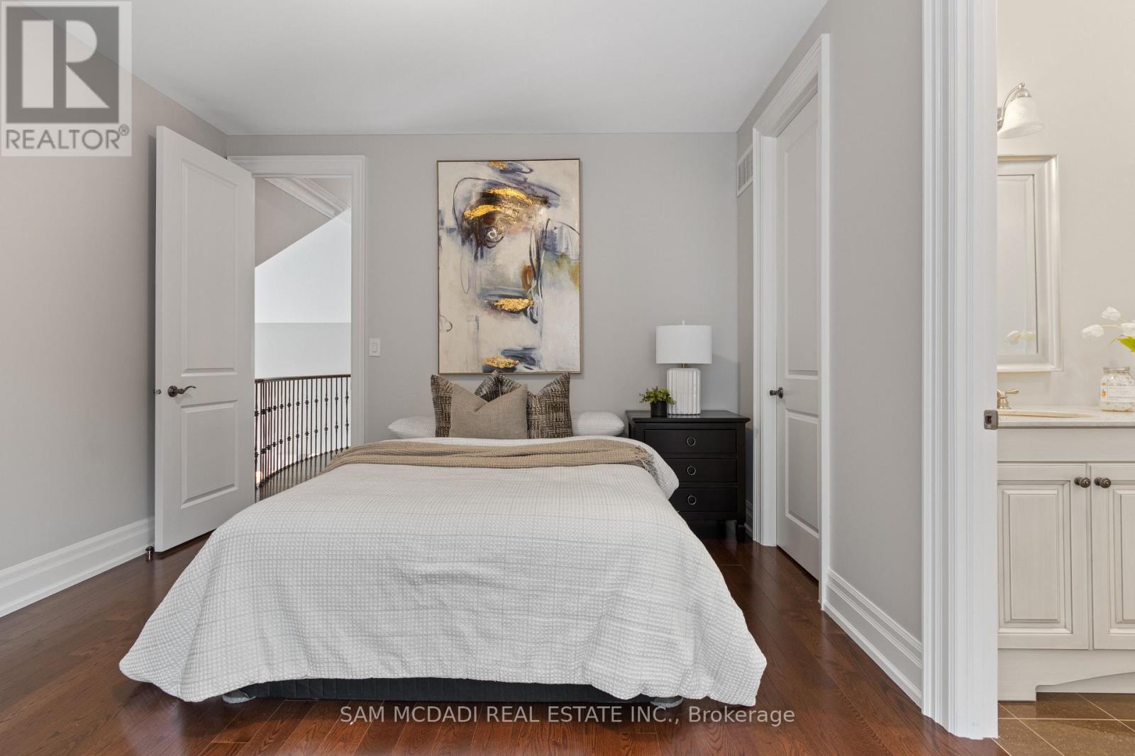 1857 Ivygate Court, Mississauga, Ontario  L5L 0A8 - Photo 36 - W12920792