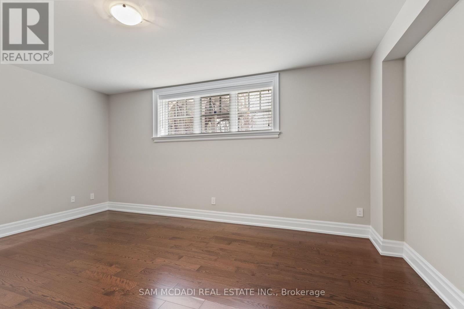 1857 Ivygate Court, Mississauga, Ontario  L5L 0A8 - Photo 40 - W12920792