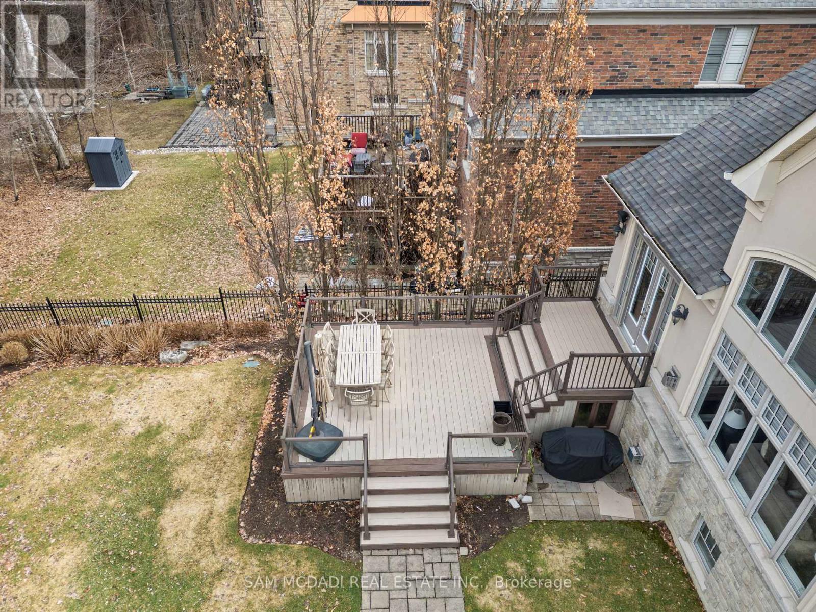 1857 Ivygate Court, Mississauga, Ontario  L5L 0A8 - Photo 43 - W12920792