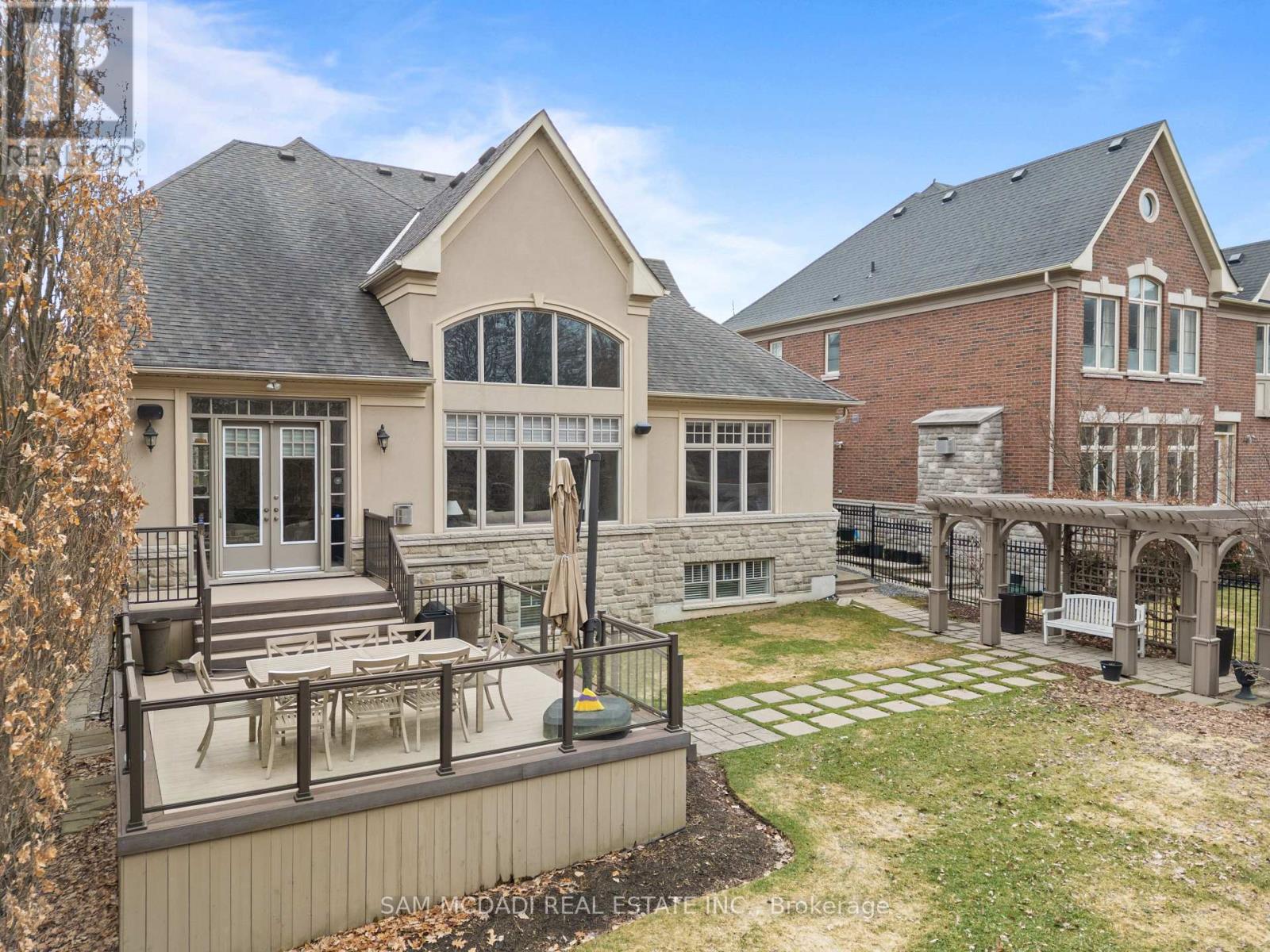 1857 Ivygate Court, Mississauga, Ontario  L5L 0A8 - Photo 45 - W12920792