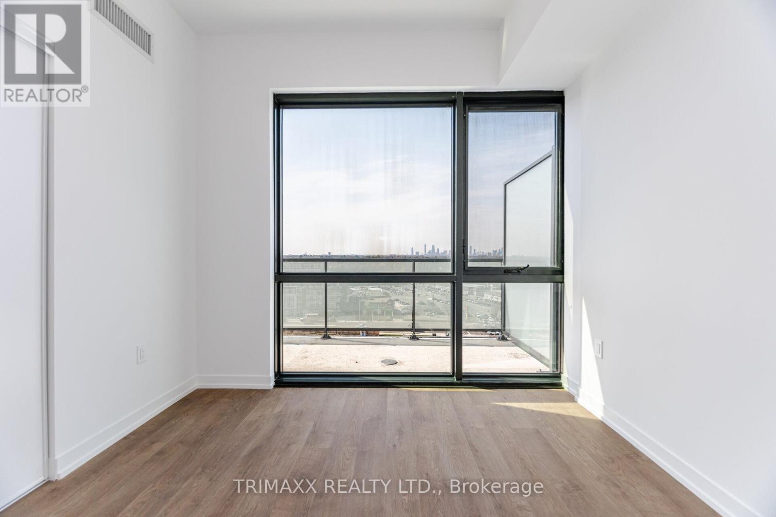 906 - 251 Masonry Way, Mississauga, Ontario  L5H 0B3 - Photo 18 - W12920846