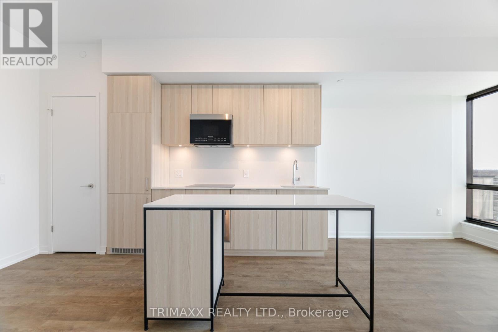 906 - 251 Masonry Way, Mississauga, Ontario  L5H 0B3 - Photo 9 - W12920846