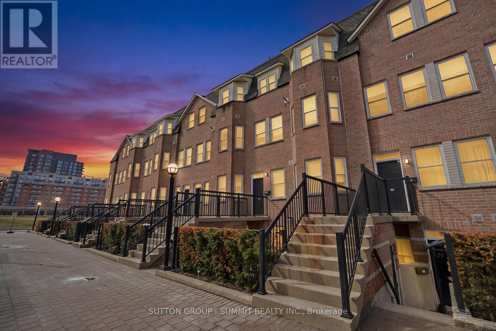 126 - 760 LAWRENCE AVENUE W, Toronto, Ontario