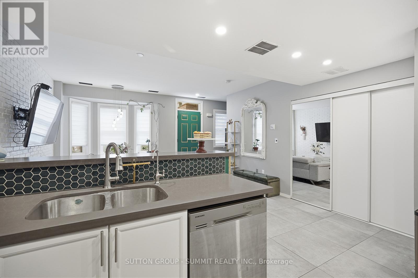 126 - 760 Lawrence Avenue W, Toronto, Ontario  M6A 3E7 - Photo 25 - W12920884