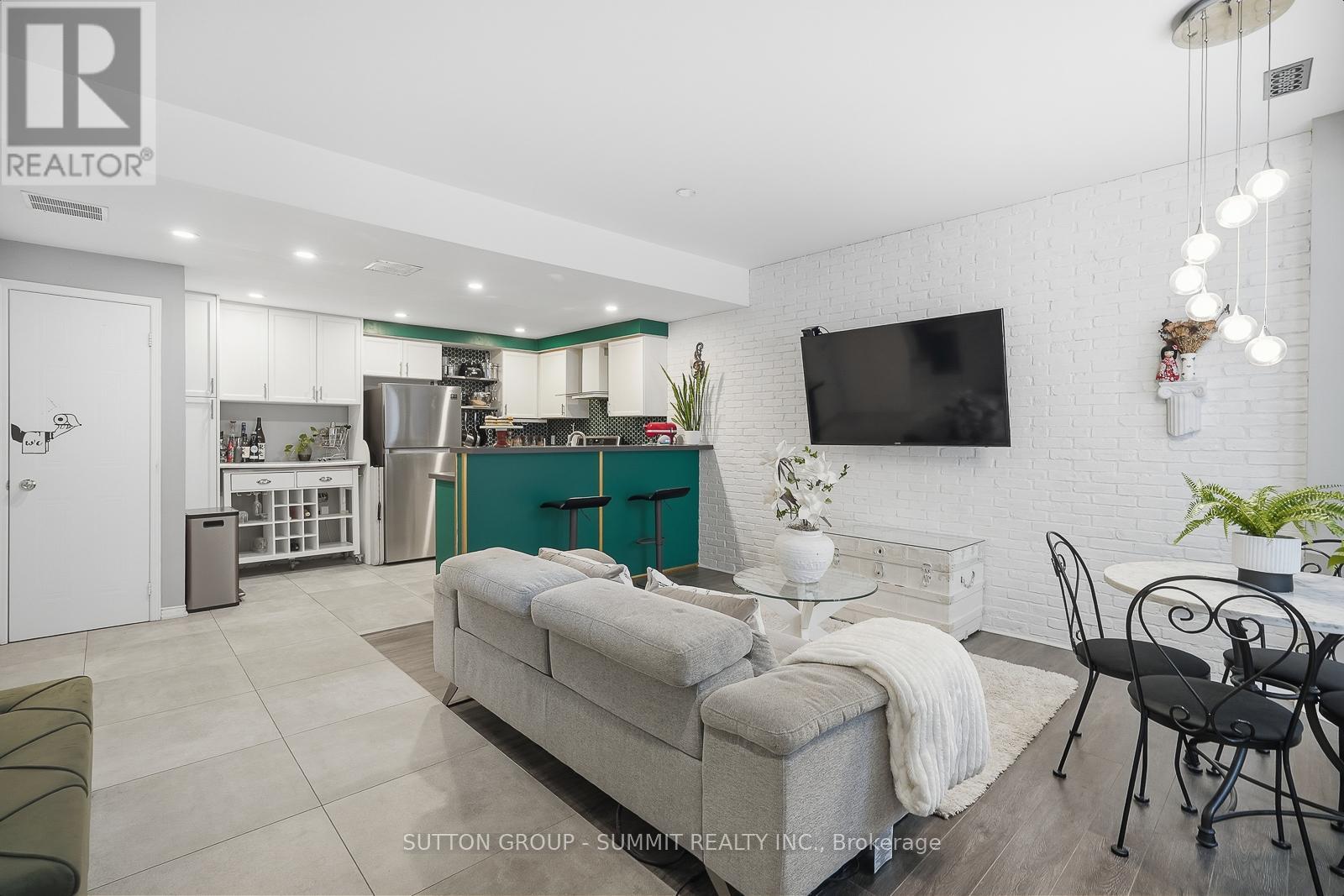 126 - 760 Lawrence Avenue W, Toronto, Ontario  M6A 3E7 - Photo 9 - W12920884