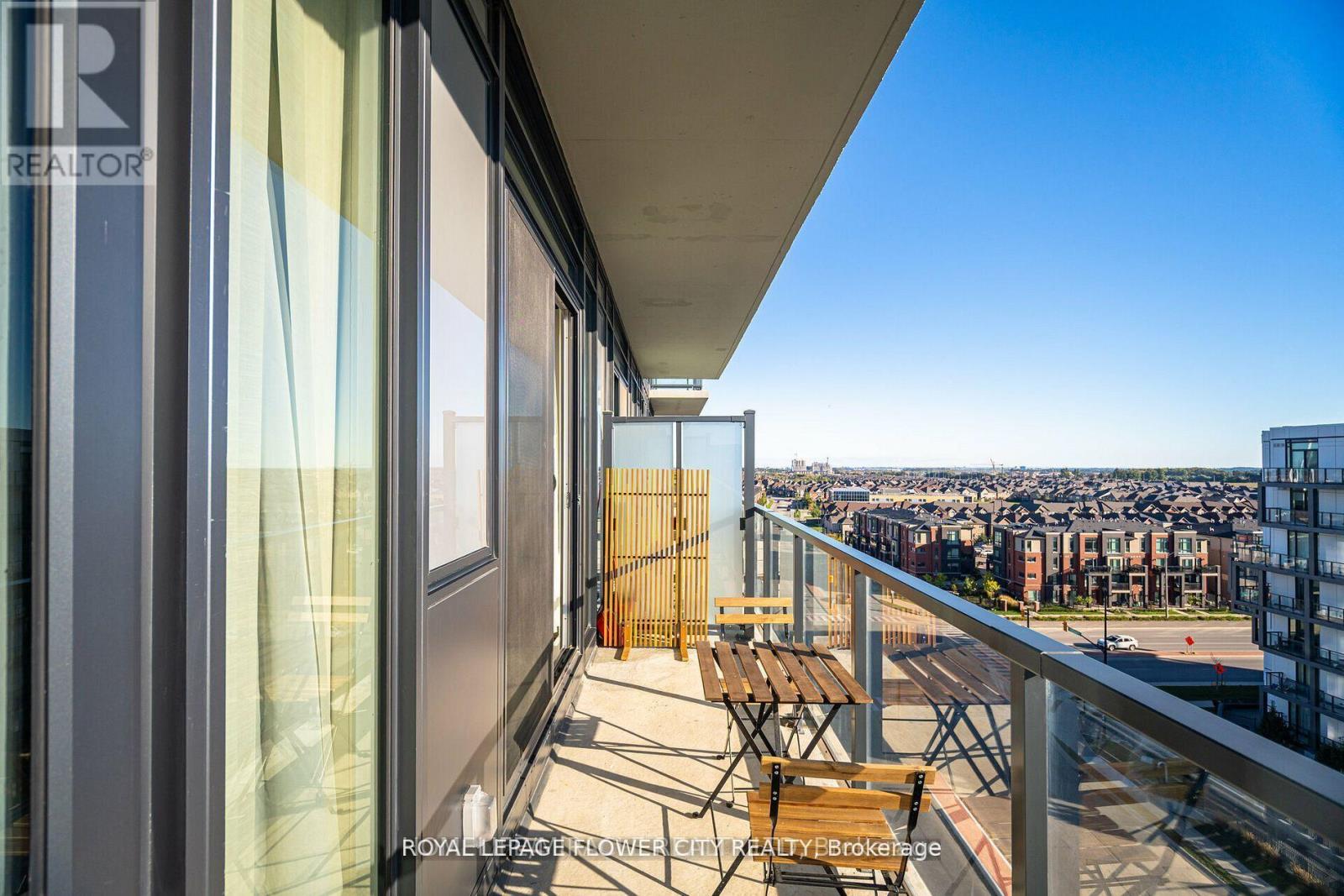 811 - 215 Veterans Drive, Brampton, Ontario  L7A 0B6 - Photo 9 - W12920906