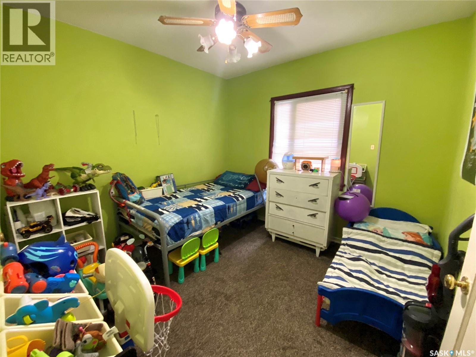 612 2nd Avenue Nw, Swift Current, Saskatchewan  S9H 0R3 - Photo 7 - SK031281