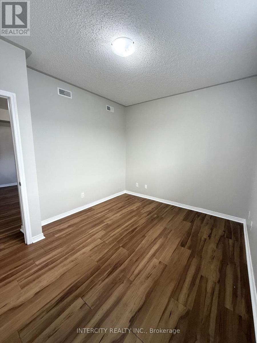 17b - 410 Queen Street S, Norfolk, Ontario  N3Y 0B3 - Photo 9 - X12920798