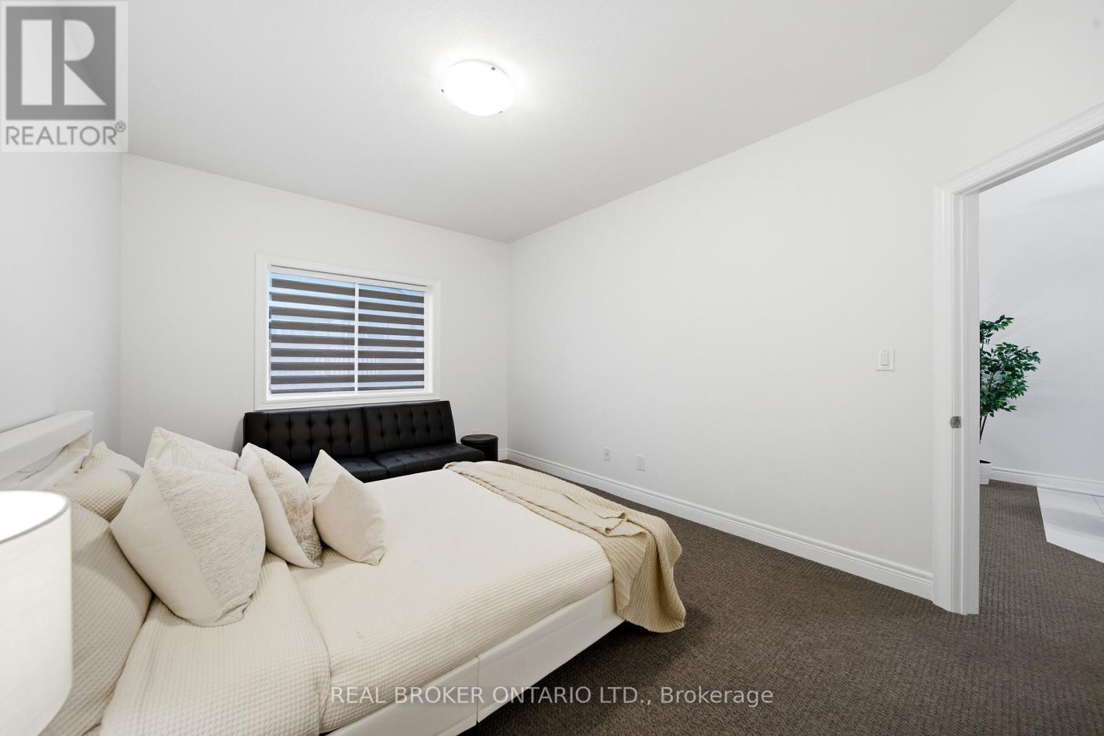 450 Viking Street, Fort Erie, Ontario  L2A 0E3 - Photo 18 - X12920800