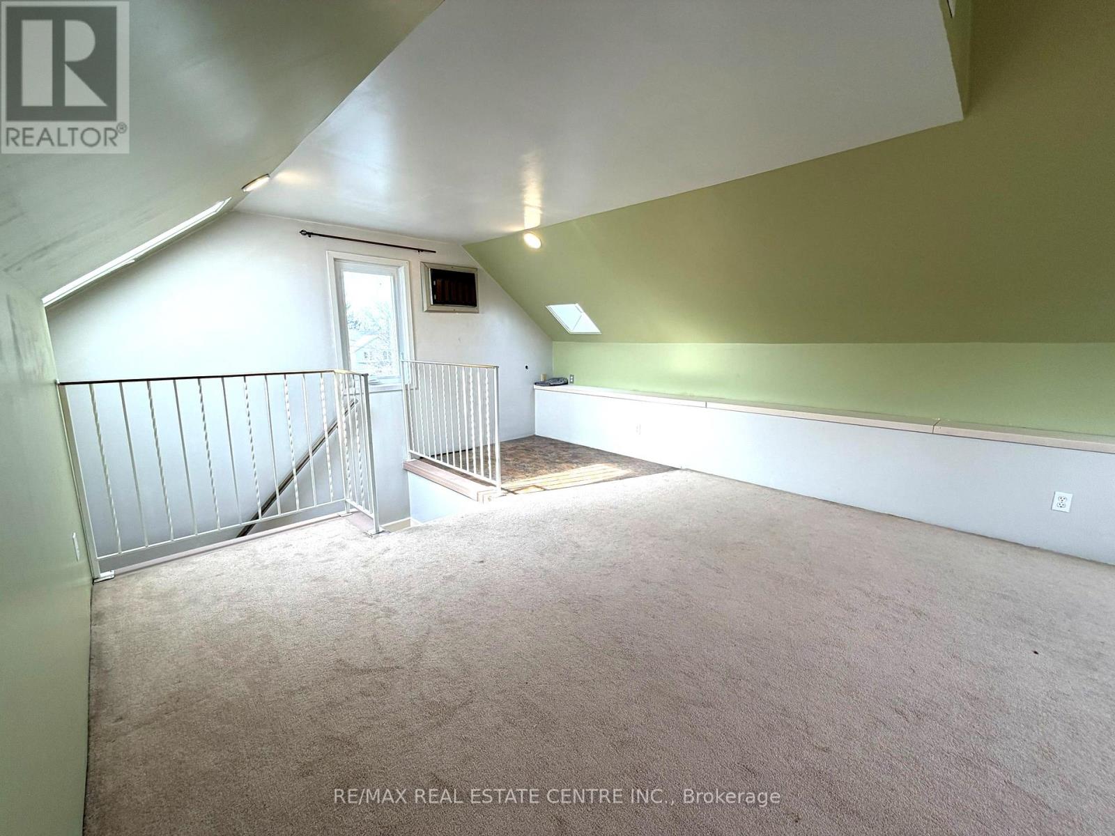 218 Weber Street E, Kitchener, Ontario  N2H 1E8 - Photo 14 - X12920870