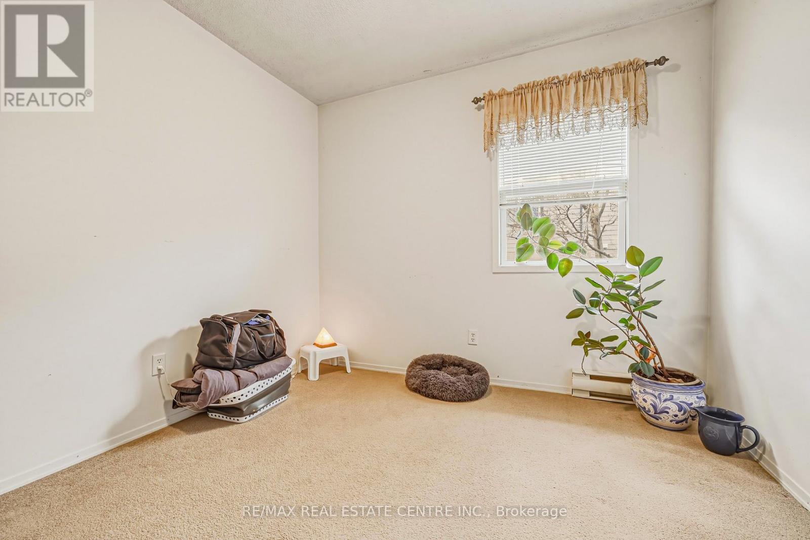 25 - 26 Poplar Drive, Cambridge, Ontario  N3C 4A3 - Photo 23 - X12920898