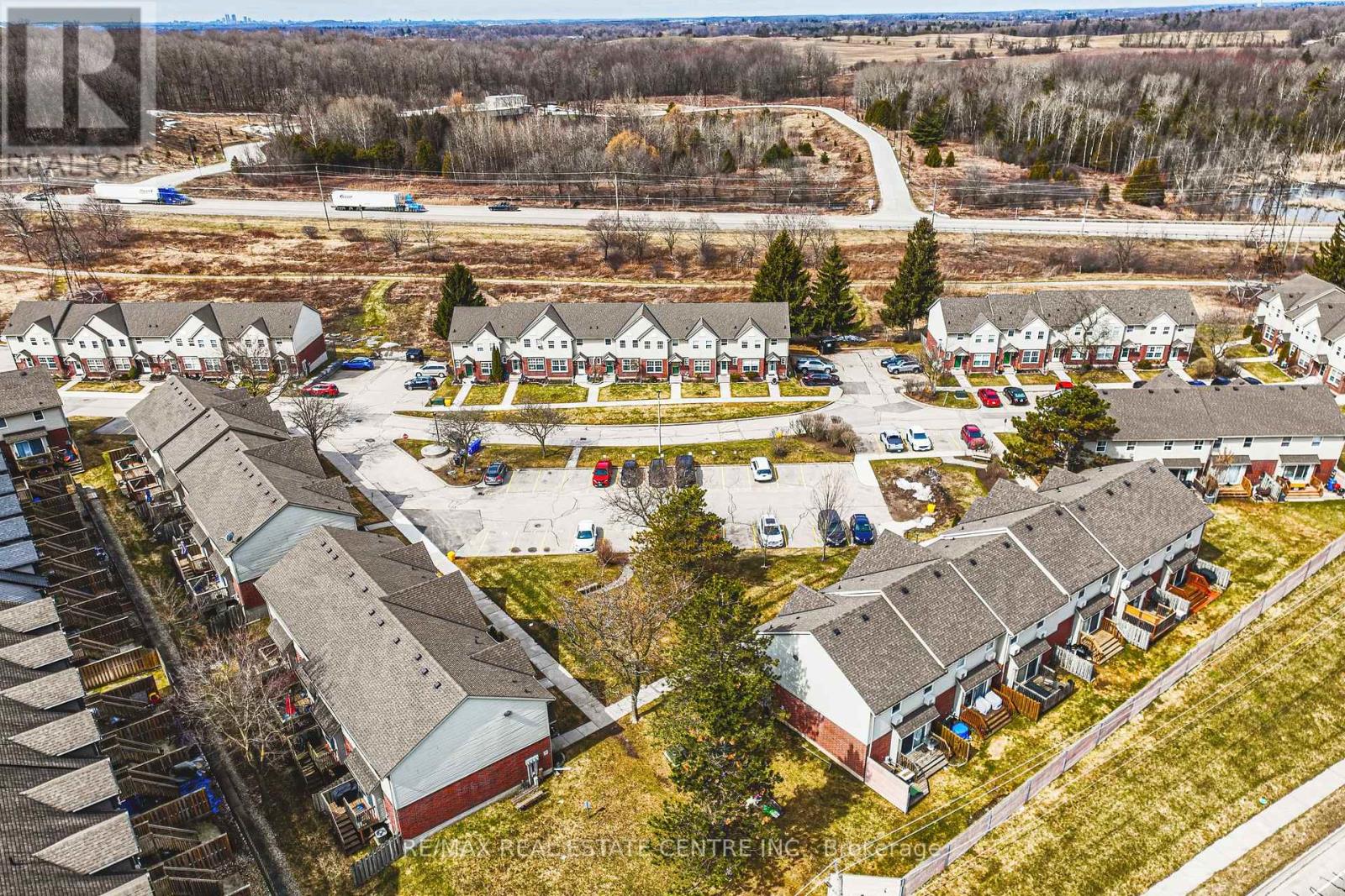 25 - 26 Poplar Drive, Cambridge, Ontario  N3C 4A3 - Photo 31 - X12920898