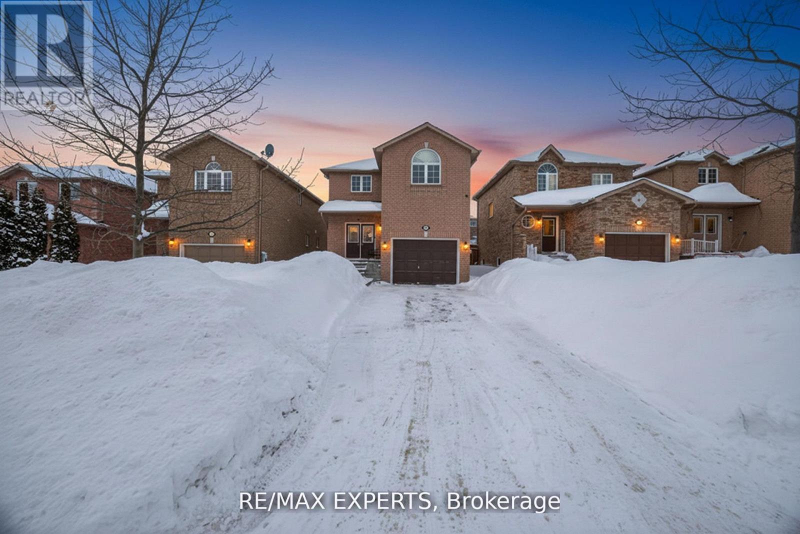 2166 Nevils Street, Innisfil, Ontario  L9S 0C9 - Photo 3 - N12913968