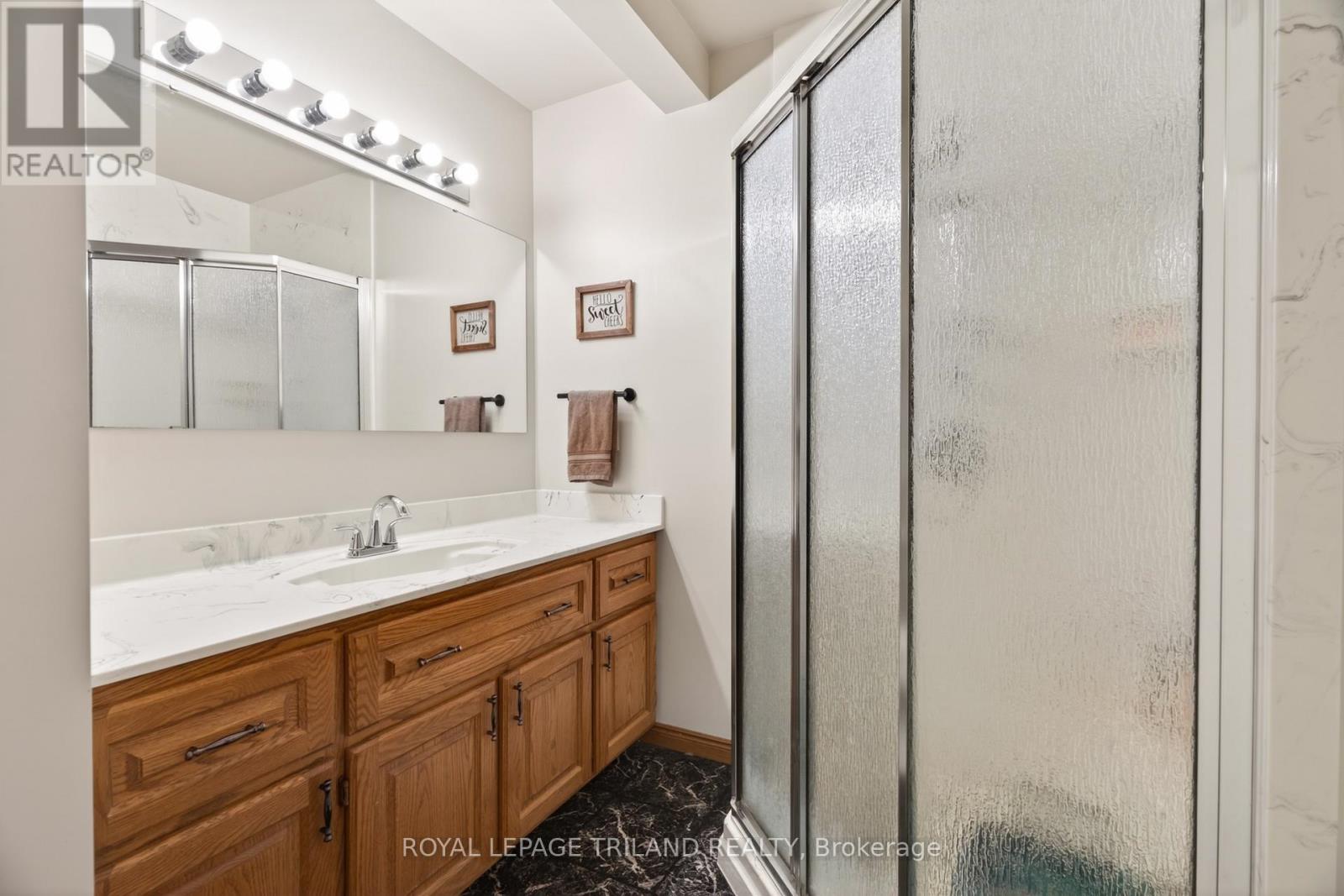 1 Dugald Street, Southwest Middlesex, Ontario  N0L 1A0 - Photo 15 - X12868704