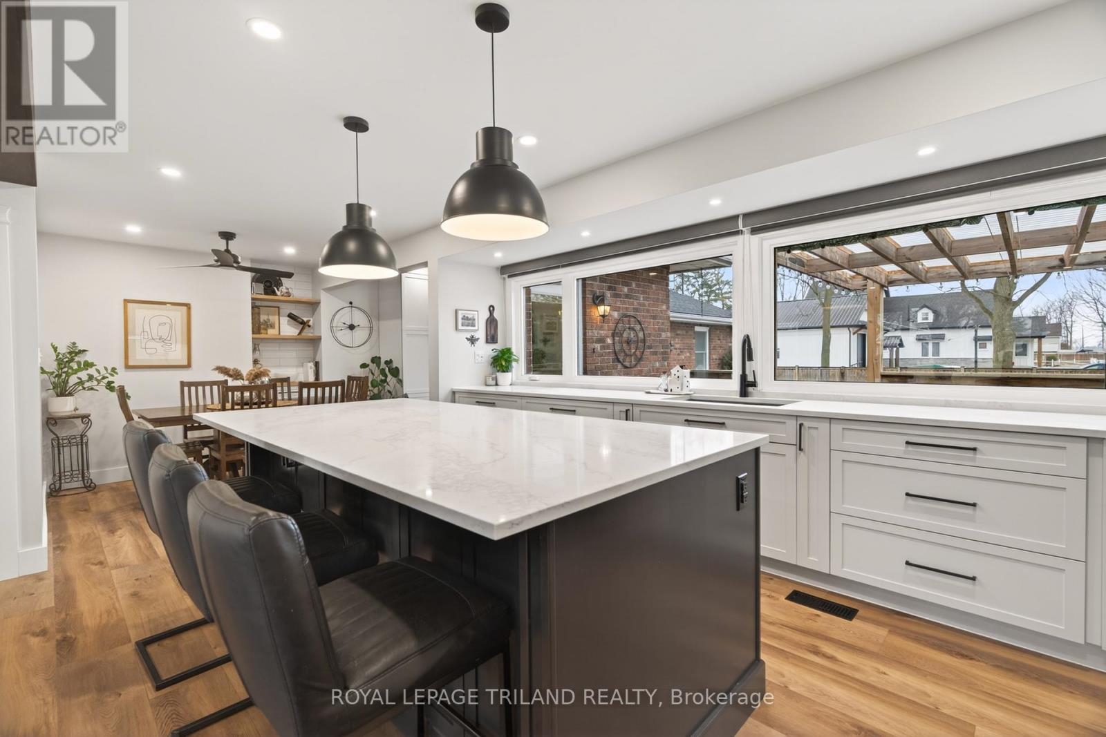 1 Dugald Street, Southwest Middlesex, Ontario  N0L 1A0 - Photo 9 - X12868704