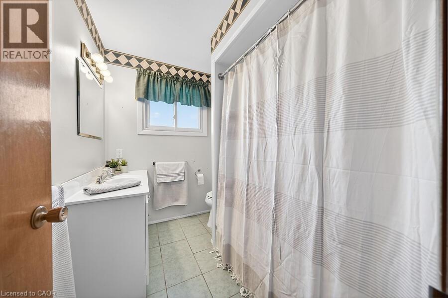 66 Highridge Avenue, Hamilton, Ontario  L8E 2S1 - Photo 18 - 40814940