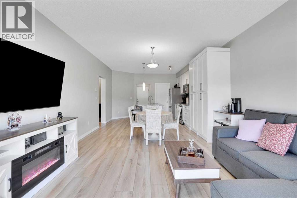 208, 402 Marquis Lane Se, Calgary, Alberta  T3M 2G7 - Photo 14 - A2288392