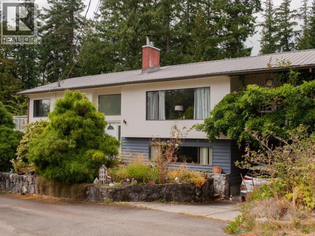 7889 Highway 101, Powell River, British Columbia  V8A 0R7 - Photo 21 - 19546